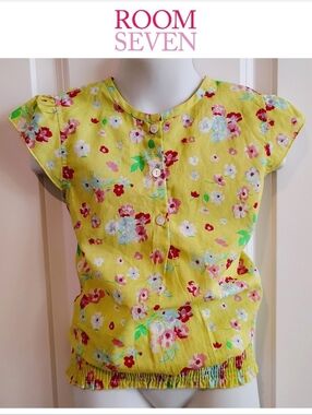 NWT Room Seven Banded Bottom Floral Blouse (Dutch Brand)